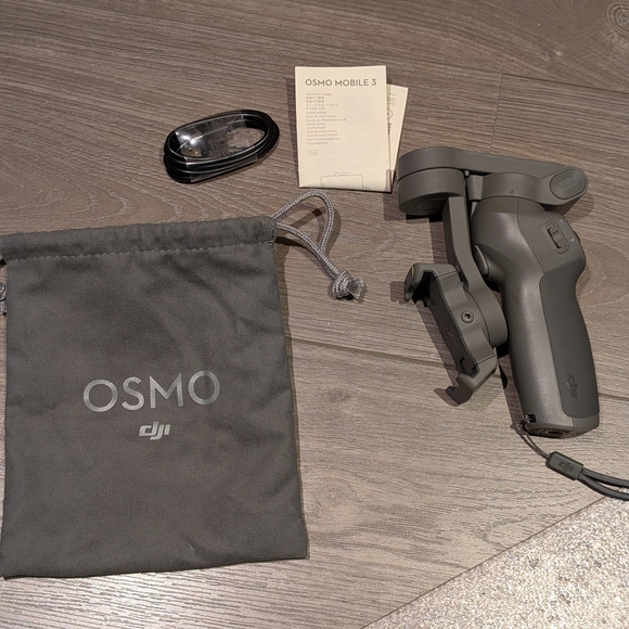 DJI Osmo Mobile 3 Gimbal - Picture 6 of 13